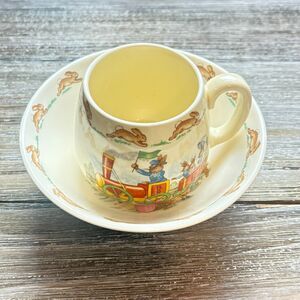 Vintage Bunnykins Royal Doulton  Bone China Child's Bowl And Cup Set England